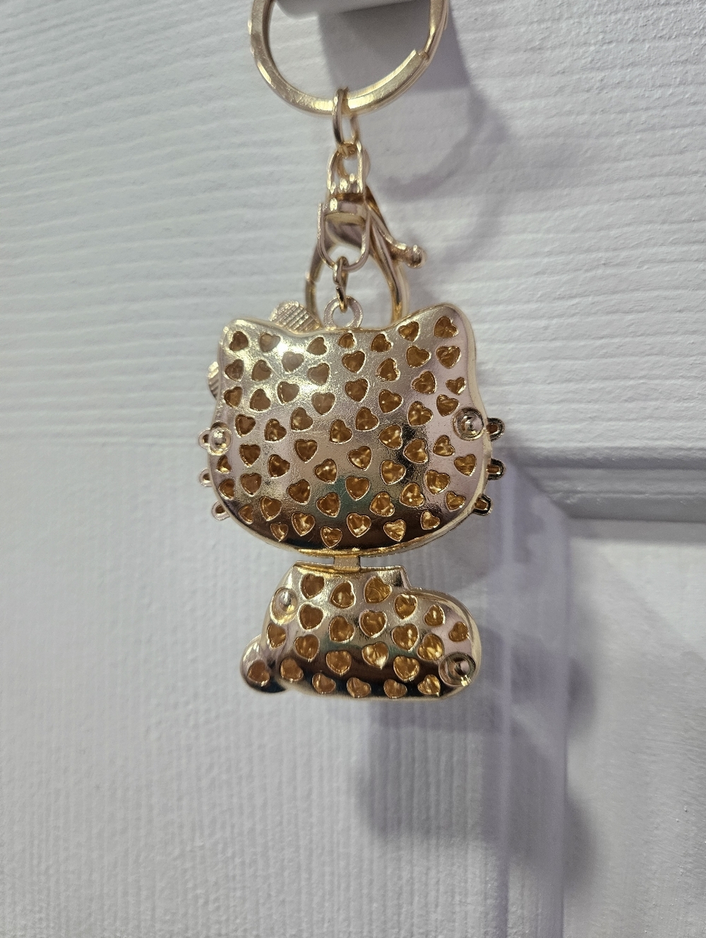 Hello Kitty Large 3D Bag Charm - Purple - Picture 2 of 2